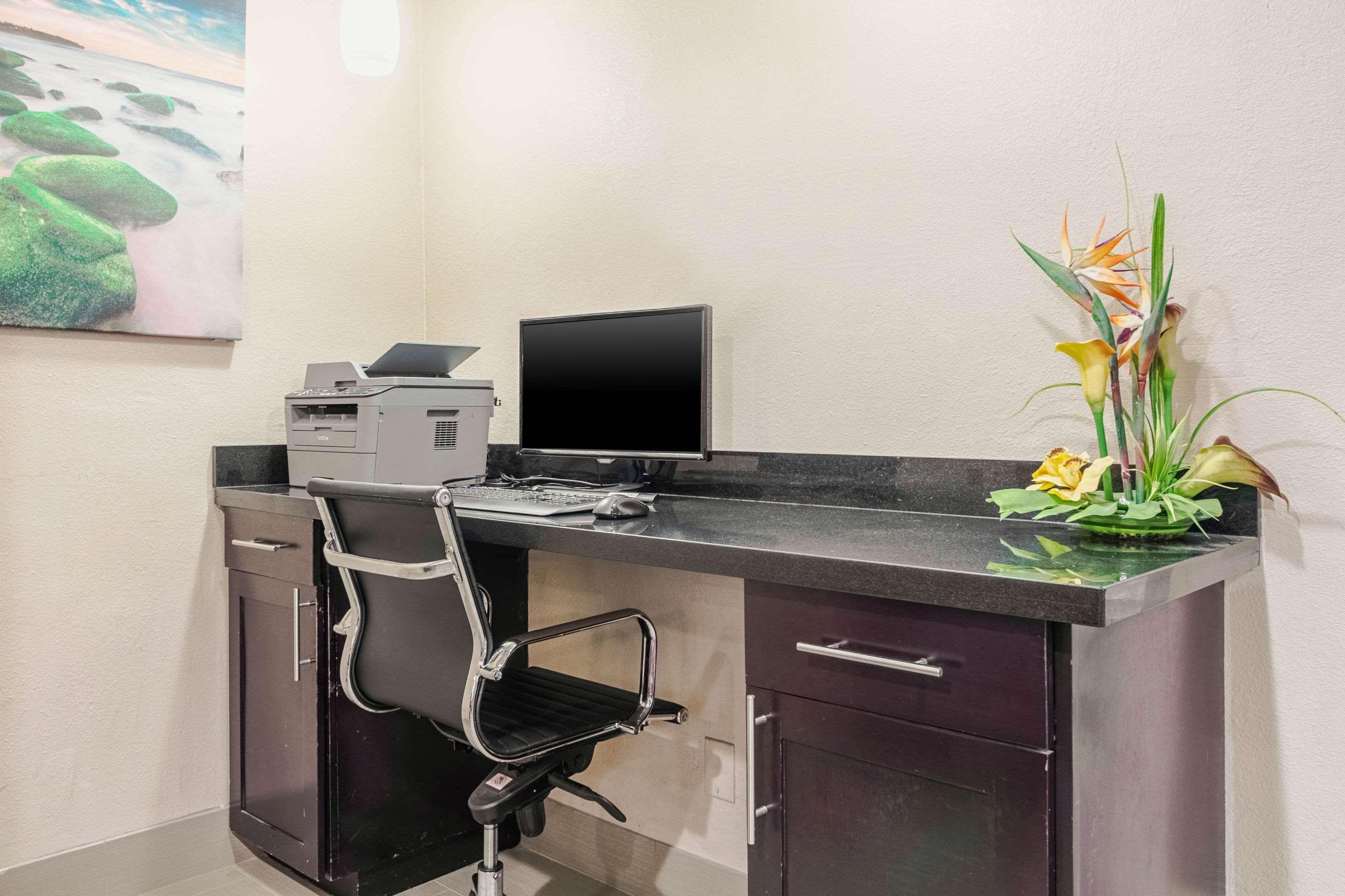 Comfort Inn Dallas Park Central Zewnętrze zdjęcie