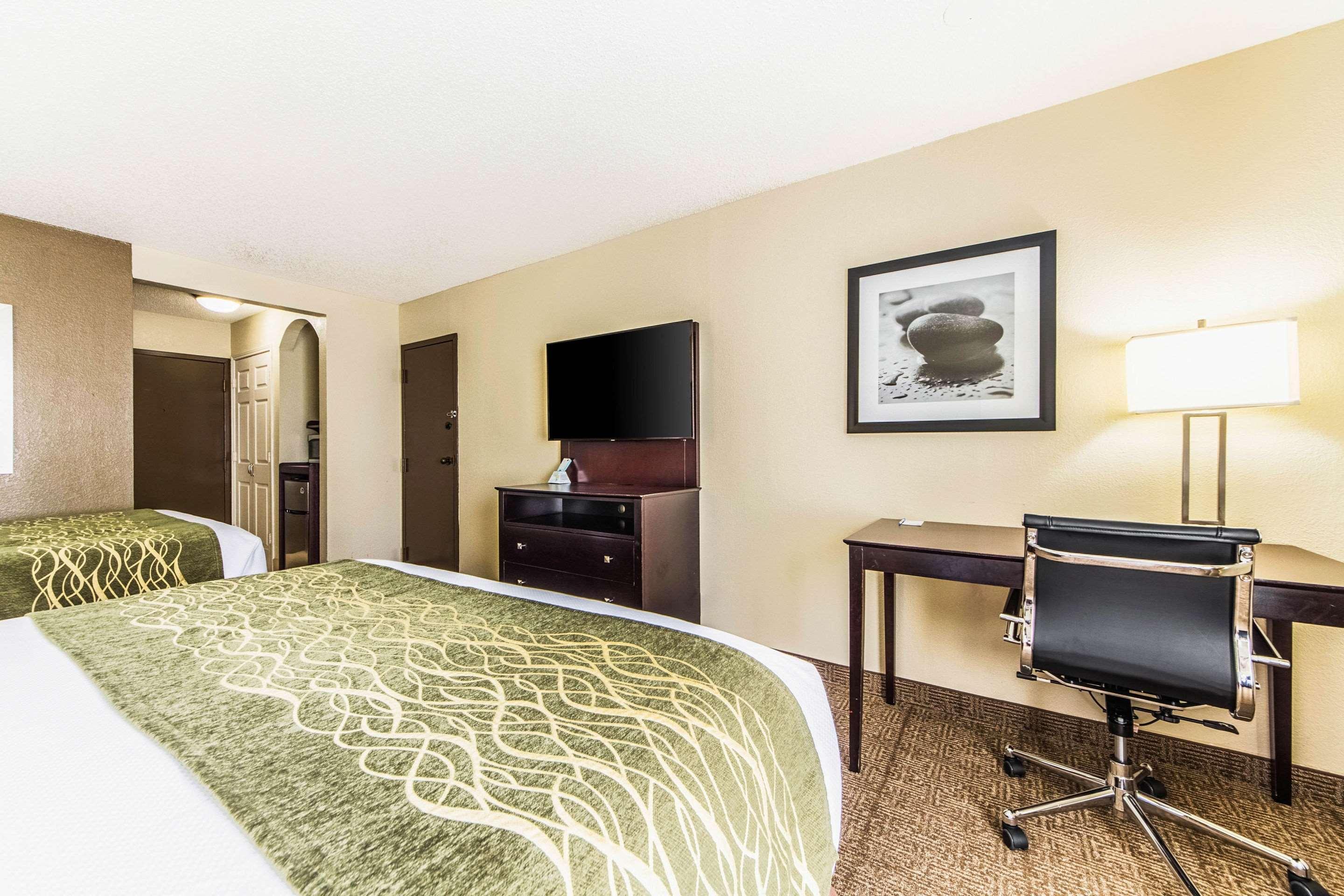 Comfort Inn Dallas Park Central Zewnętrze zdjęcie