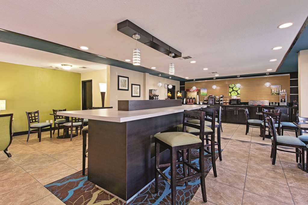 Comfort Inn Dallas Park Central Udogodnienia zdjęcie