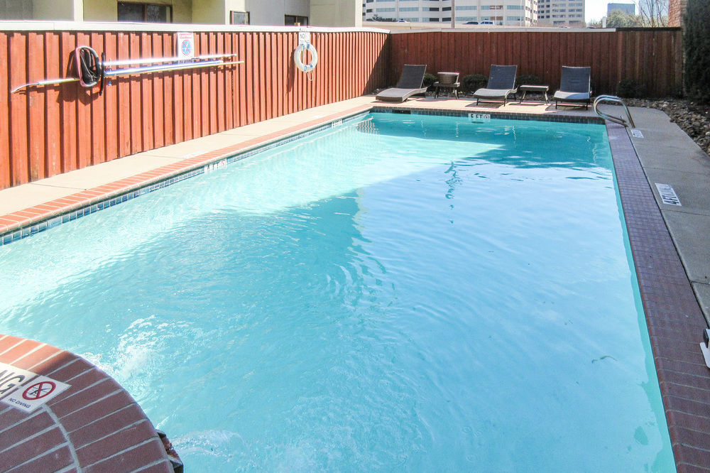 Comfort Inn Dallas Park Central Zewnętrze zdjęcie