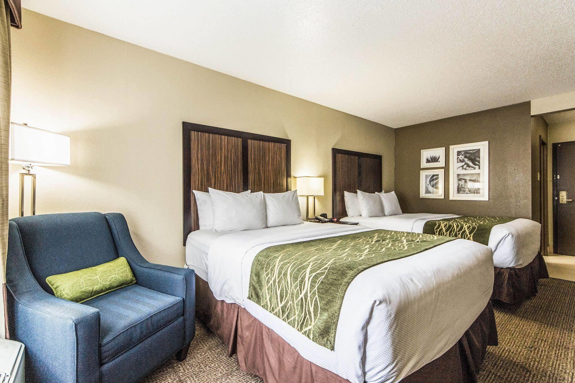 Comfort Inn Dallas Park Central Zewnętrze zdjęcie